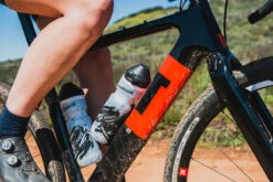 Sideburn 8 Carbon Water Bottle Cage For Gravel And Mountain Bikes (Right) -Cycling Gear D2018 817195012479 6