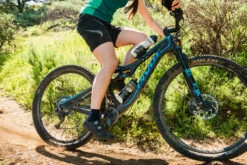 Kaptive 8 Carbon Water Bottle Cage For Gravel And Mountain Bikes -Cycling Gear KAPTIVE 8 6